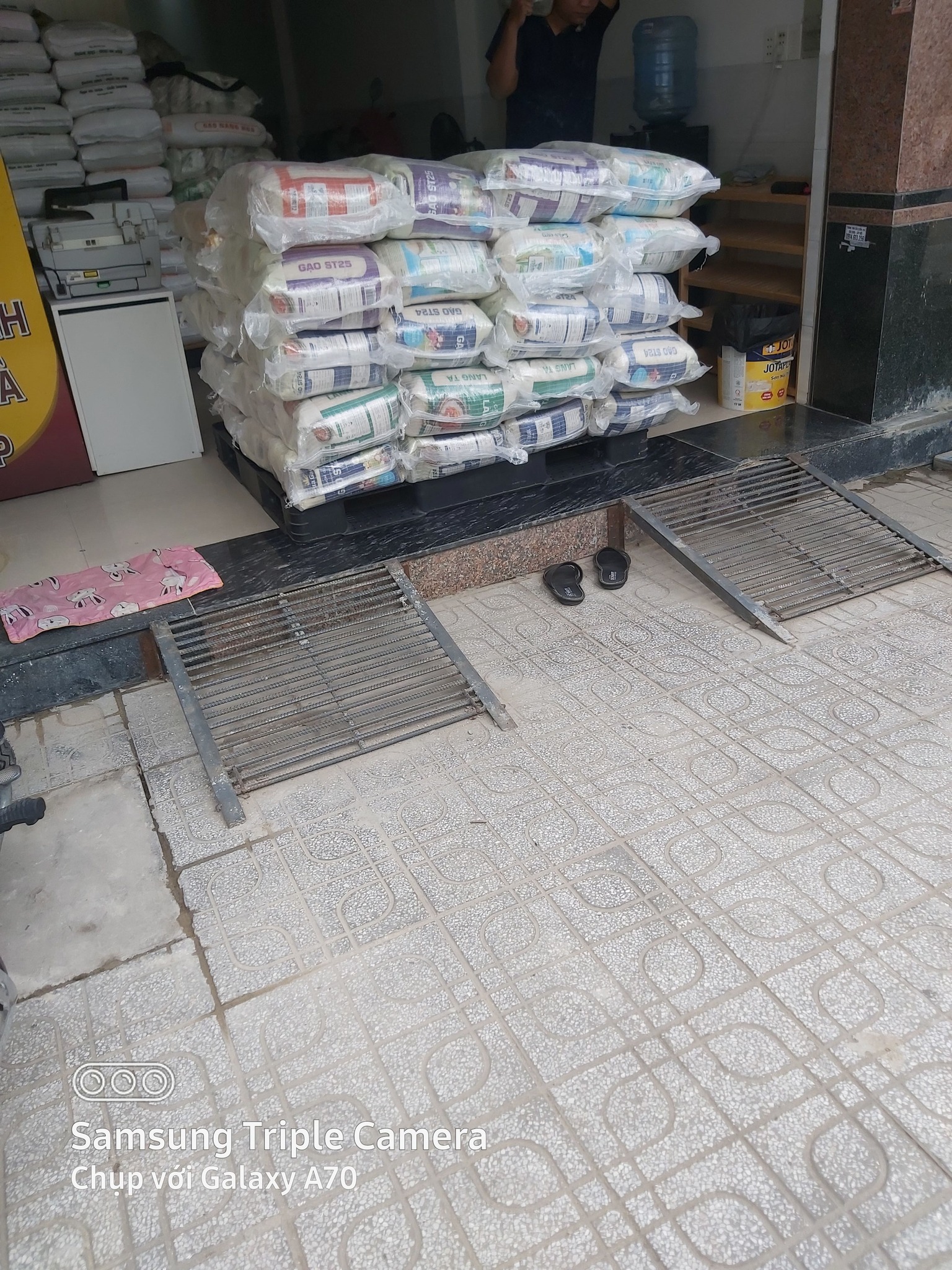 Vận Tải Nguyên Nhật